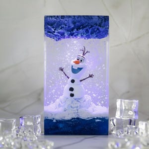 Cute O/laf Resin Lamp,  Snowman handmade night light, Epoxy Resin Lamp gift, Birthday gift for her, Christmas gift, Noel Decor