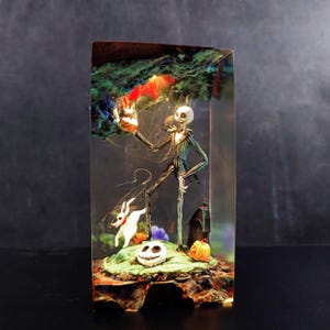 Jack and Sally Night light, Unique night light, Halloween Lamp, Horror Lamp, Jack and Sally figure, Resin Art Decor, Christmas Light Decor